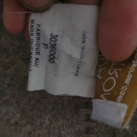 Linda Lundström Designer Coat - Picture 12 of 12